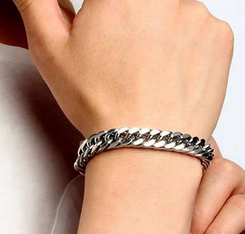 Elegant Adjustable Chain Bracelet for Men – Premium Steel