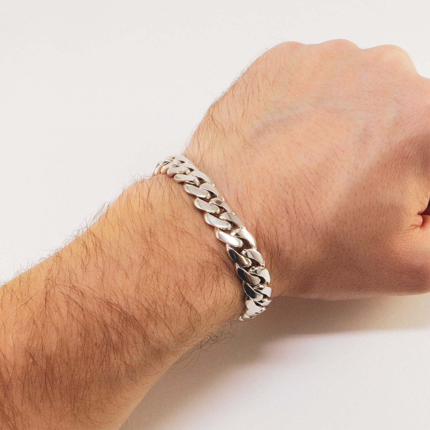 Elegant Adjustable Chain Bracelet for Men – Premium Steel